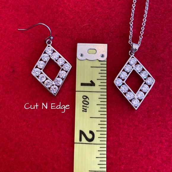 Montana Silversmith Jewelry Set - Picture 2 of 6